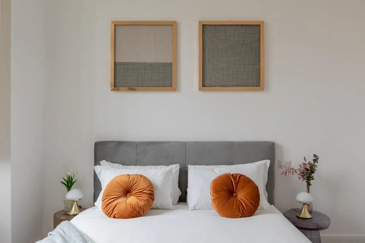 Iflat Magnificent Central Apartment Rom
